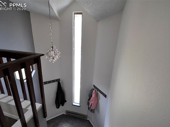 4th image of 5016 Sunsuite Trl