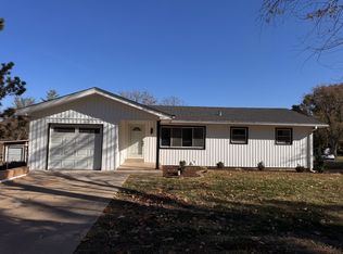 67 Strecker Rd, Ballwin, MO 63011