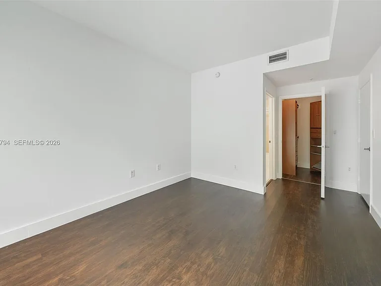 1900 N Bayshore Dr #3707 — Photo 15