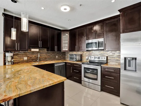 4351 SW 160th Ave APT 103, Miramar, FL 33027