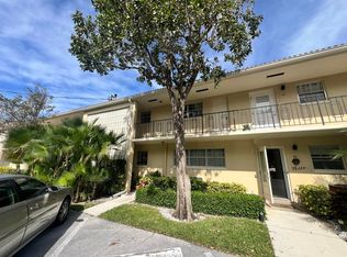 2134 NE 36th St APT 84, Lighthouse Pt, FL 33064