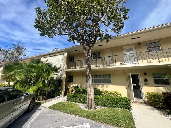 2134 NE 36th Street #84, Lighthouse Point, FL 33064