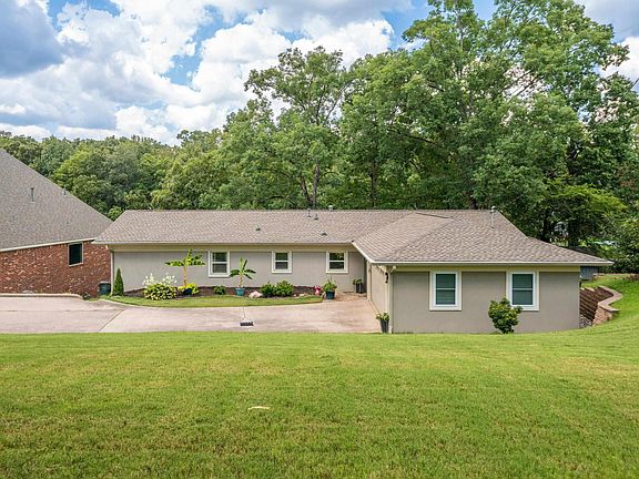 4th image of 341 Kaufman Rd