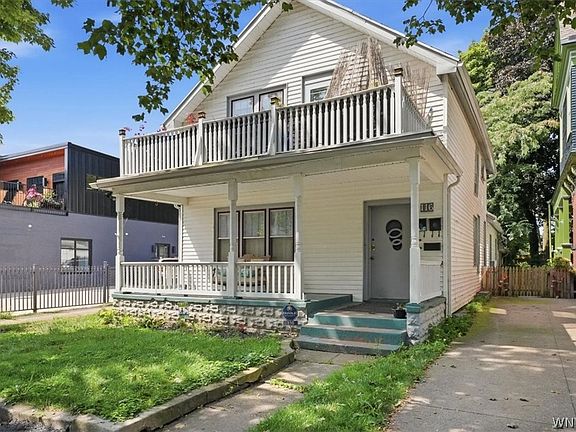 2nd image of 116 College St
