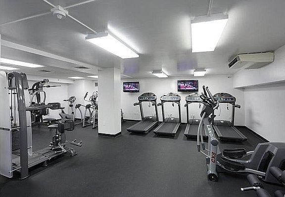 4th image of 142 E 33rd St #9F