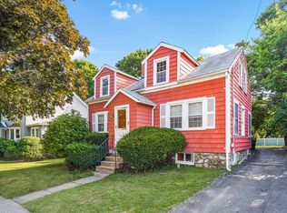 89 School St, Melrose, MA 02176