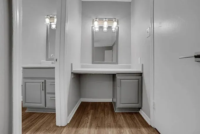 The Rylan Apartments — Photo 2