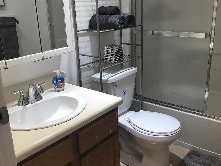 17447 Vanowen St #5 — Photo 3