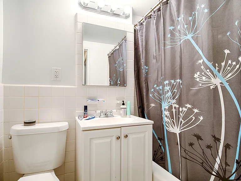 150 E 56th St #11C — Photo 6