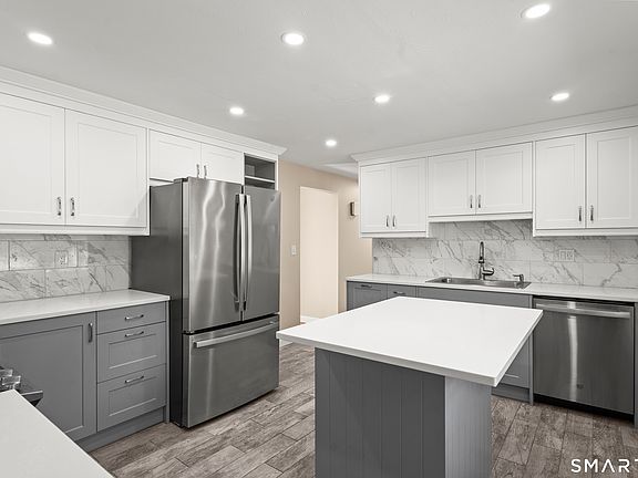 3rd image of 49 Briar Lane