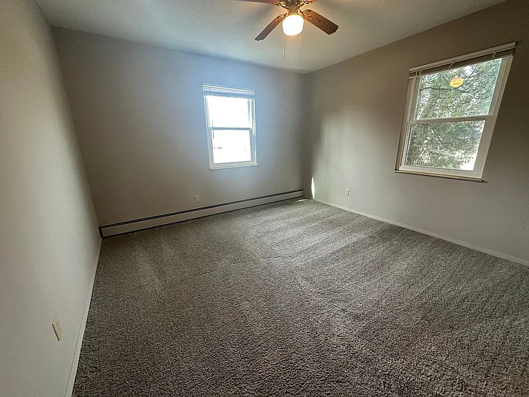 1115 Kern St — Photo 9