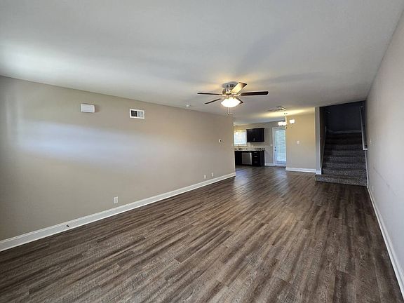 5th image of 849 Lutz Ln