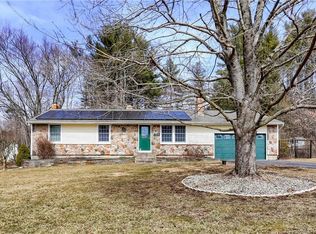 9 Robbie Rd, Tolland, CT 06084