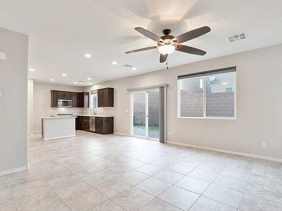 4th image of 10616 Kennedy Peak Ln
