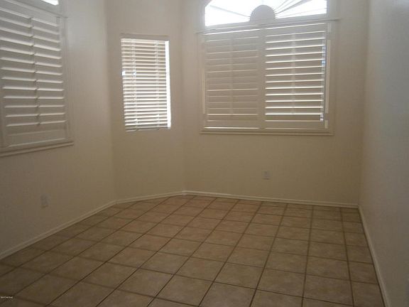 4th image of 2930 W Desert Glory Dr