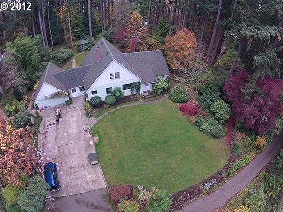 2nd image of 4176 SE Ash St
