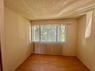 123 W Acacia Ave #204, Glendale, CA 91204