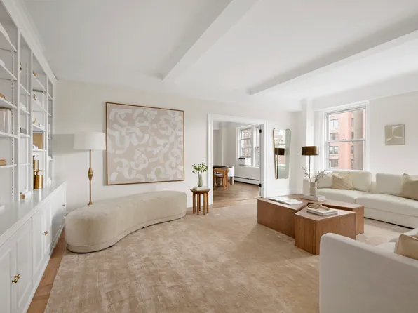 1133 Park Avenue image 1 of 12
