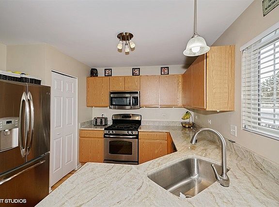 2nd image of 6203 Southridge Dr
