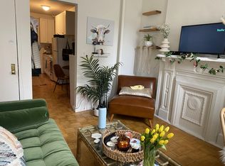 257 W 10th St APT 3E, New York, NY 10014