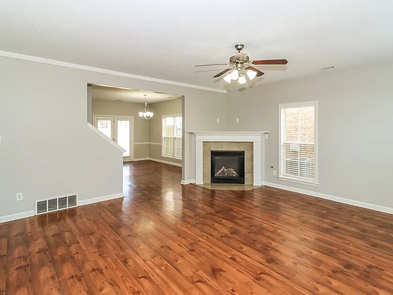 10176 Eveninghill Dr — Photo 5