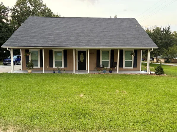 12202 Coachman Ln, Pinehurst, TX 77362