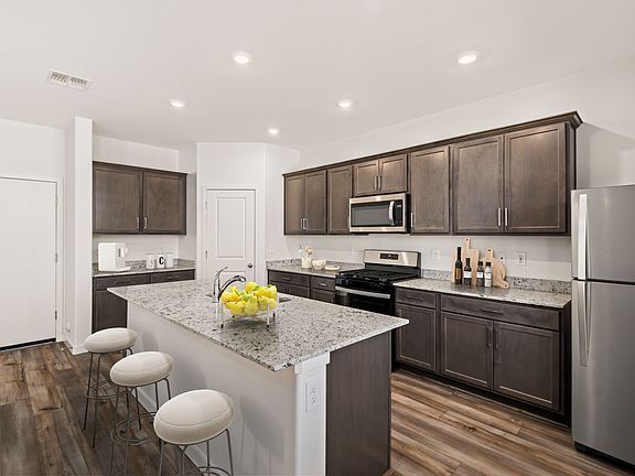 Your brand-new chef ready kitchen awaits.