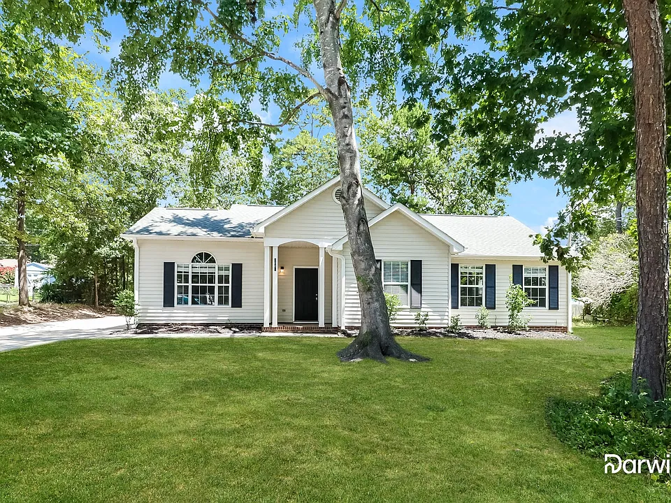 8002 Tuckaway Ct