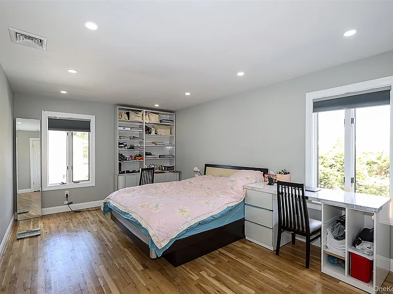 11 Otsego Ave — Photo 19