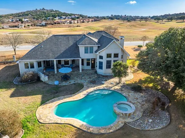 3404 Comanche Trace Dr, Kerrville, TX 78028