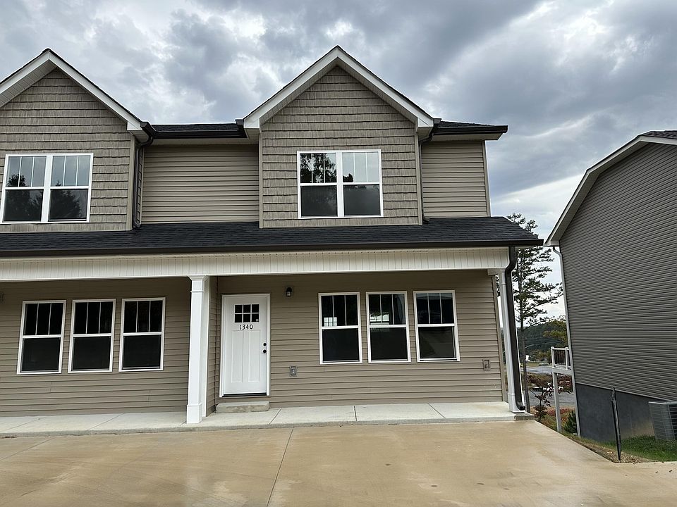 1st image of 1340 Unity Dr NE