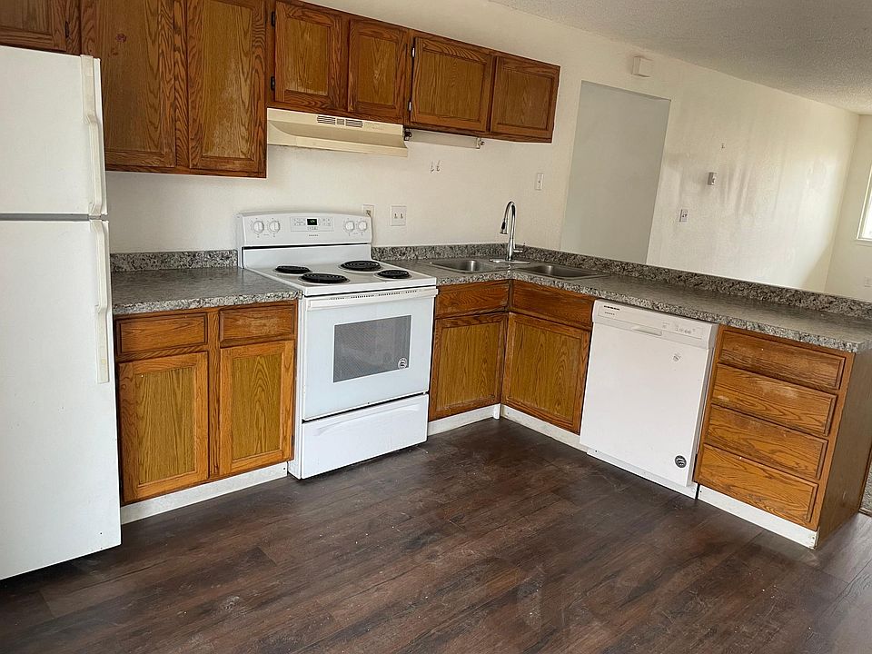 2nd image of 1169 Mazatlan Cir #D