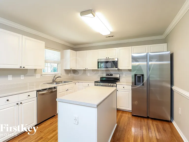 14212 Waterlyn Dr — Photo 9