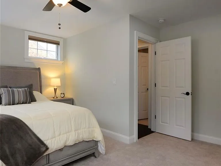 13 Arnold Ave #1 — Photo 29