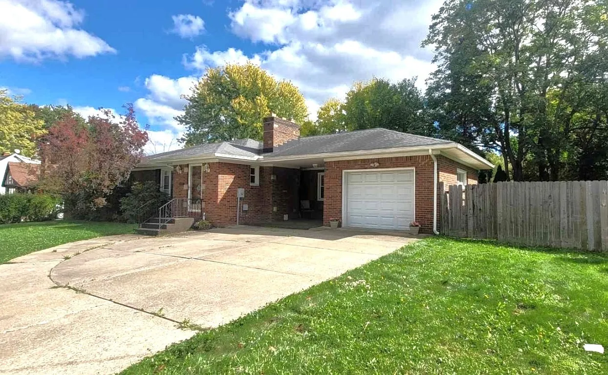 919 W Gore Rd photo 1