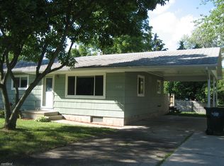 3330 Delta River Dr, Lansing, MI 48906