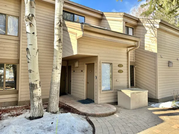 1538 Snow Creek Condo Dr, Sun Valley, ID 83353