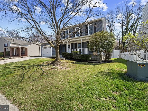 3rd image of 9723 Britinay Ln