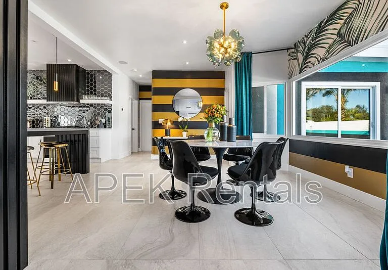 2325 N Girasol Ave — Photo 50