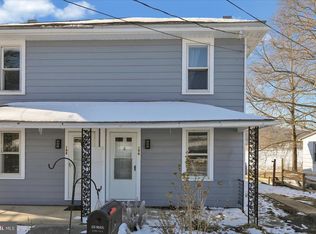 196 Sportsman Rd, Wernersville, PA 19565