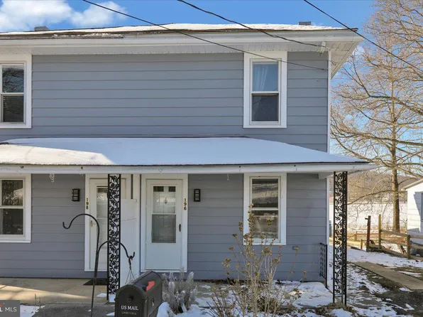 196 Sportsman Rd, Wernersville, PA 19565