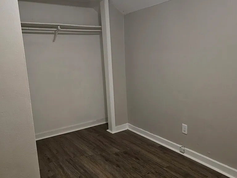 613 Monroe Ave #B — Photo 3
