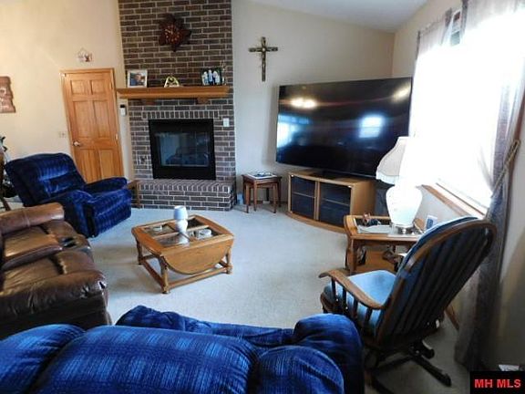 5th image of 315 Magness Dr