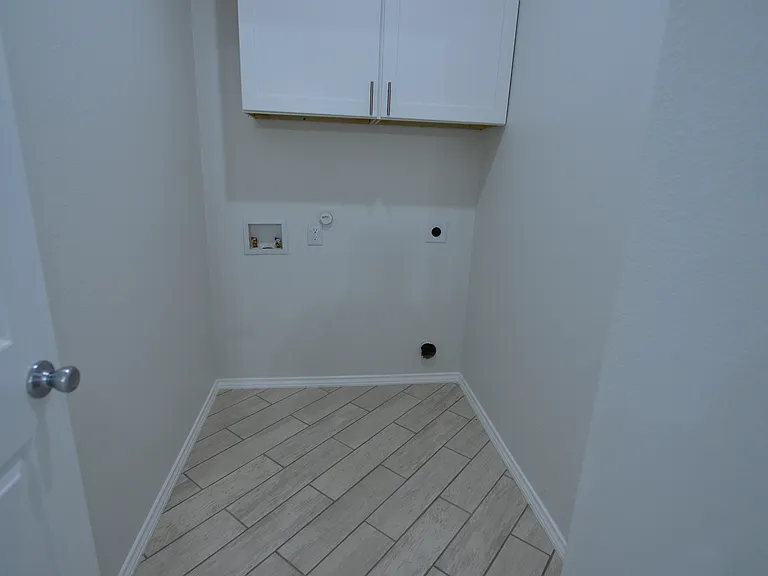 2337 Murphy Ct — Photo 22