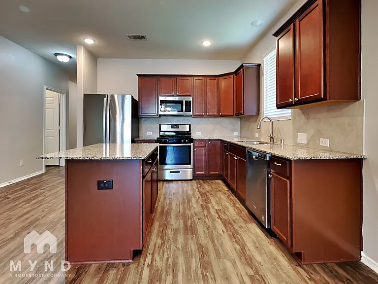 4323 S Amber Ruse Ct — Photo 4