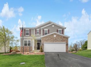 851 Corylus Dr, Pataskala, OH
