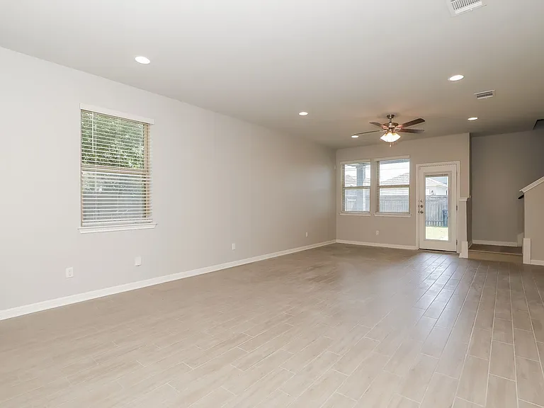 2724 Juniper Woods Rd — Photo 8