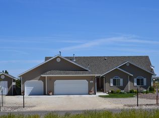 267 Oakshire Dr, Spring Creek, NV 89815