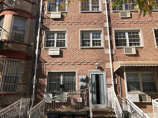 Rented by Premier Metro Realty Corp | media 45