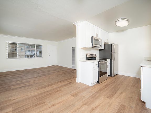 2nd image of 15 S Broadway #3